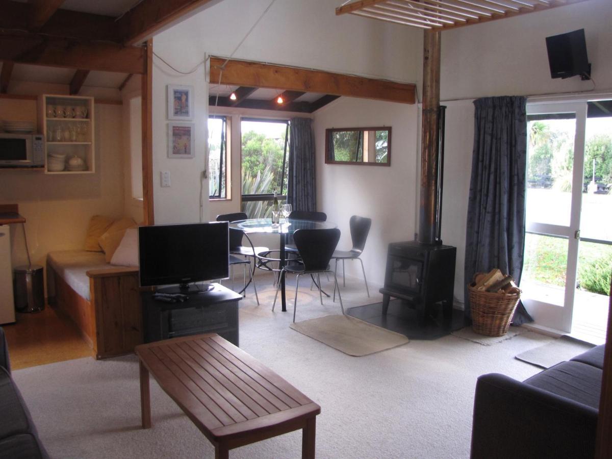 Miro Magic - Ohakune Holiday Home Экстерьер фото
