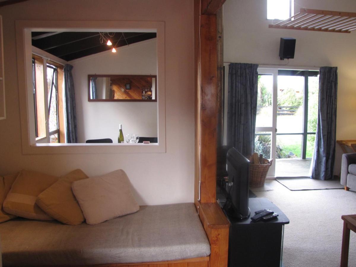 Miro Magic - Ohakune Holiday Home Экстерьер фото
