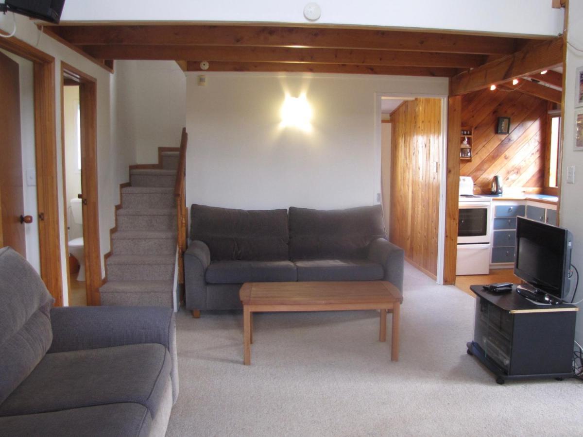 Miro Magic - Ohakune Holiday Home Экстерьер фото
